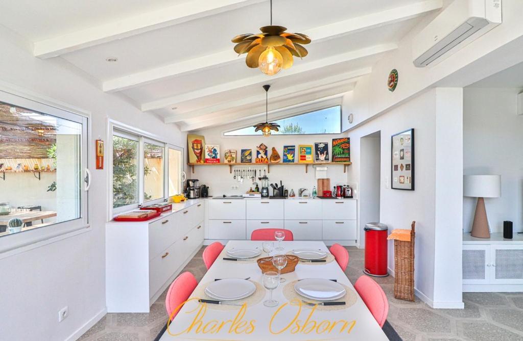 Villa Des Tamaris, Villa 5* En Bord De Mer. Фронтиньян Экстерьер фото