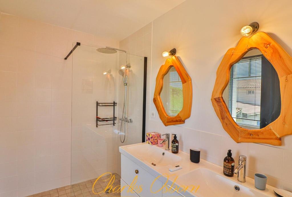 Villa Des Tamaris, Villa 5* En Bord De Mer. Фронтиньян Экстерьер фото